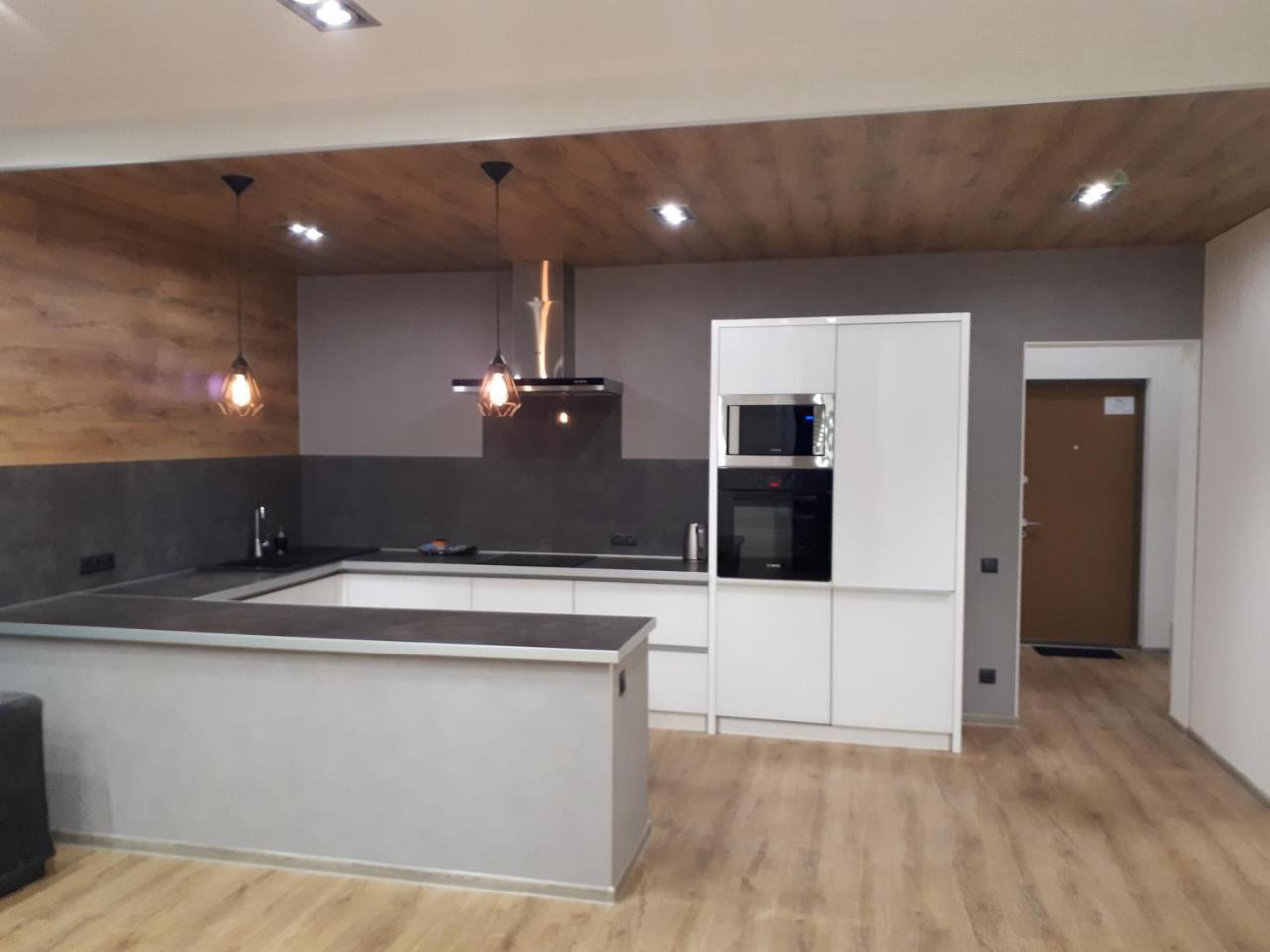 أوديسا Iris Apartments المظهر الخارجي الصورة